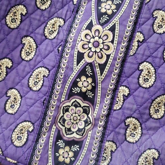 Vera Bradley Quilted Purple Paisley Carry All Shoulder Bag - Picture 10 of 15